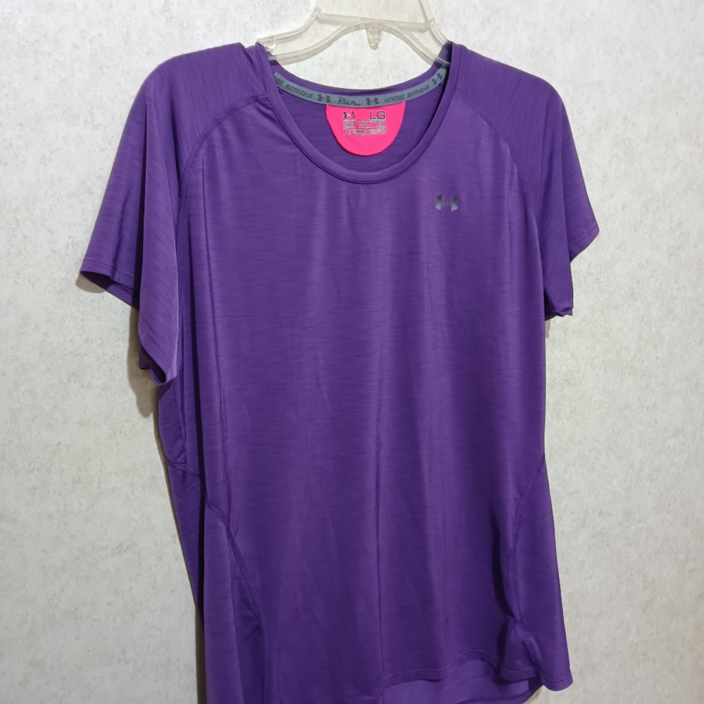 Under Armour heat gear semi-fitted purple shirt size large